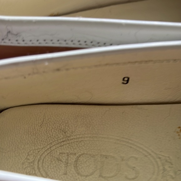 Tod’s loafer in camel and cream - Picture 4 of 8